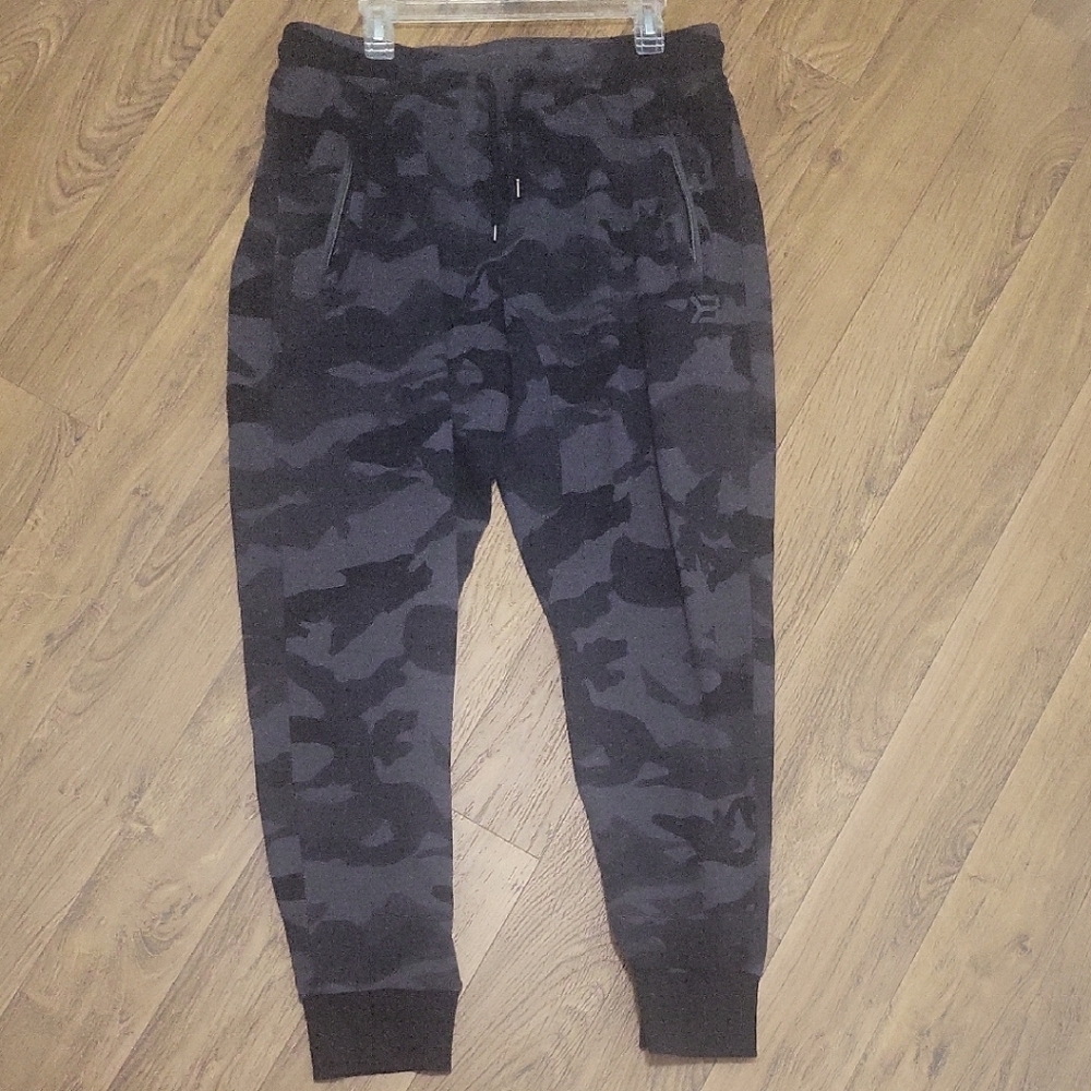 Better Bodies Dark Camouflage Joggers